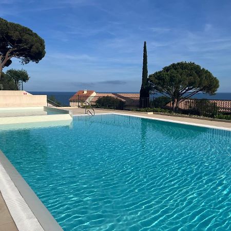 Appartement Vue Mer Avec Balcon Sainte-Maxime Exterior photo