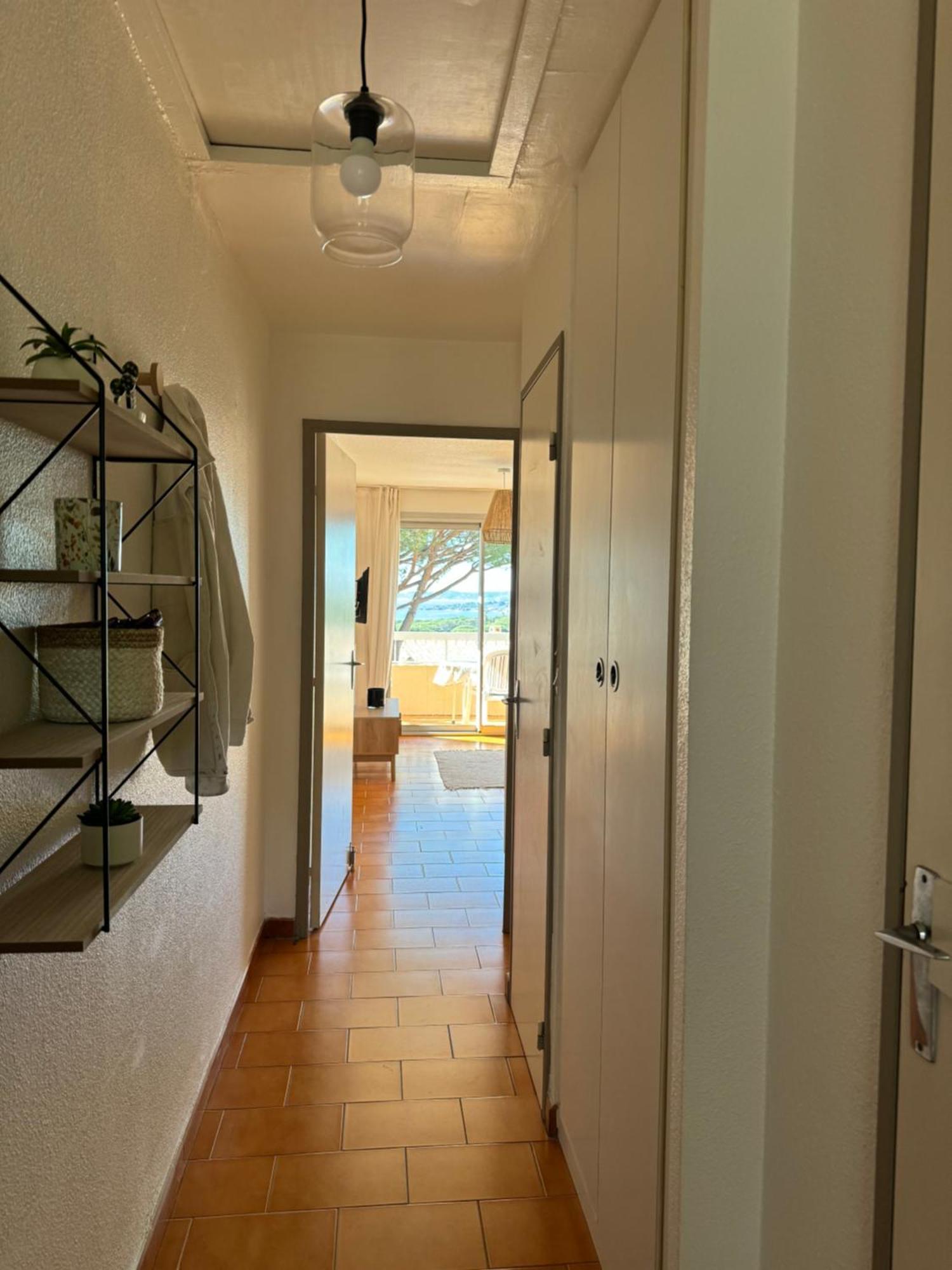 Appartement Vue Mer Avec Balcon Sainte-Maxime Exterior photo